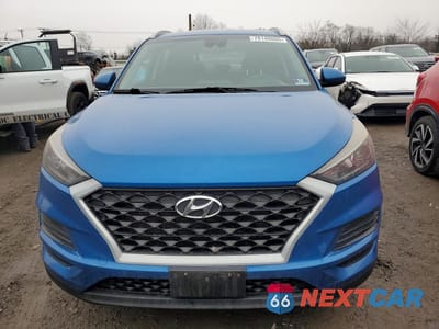 Piąte zdjęcie samochodu w środku: 2019 HYUNDAI TUCSON SE VIN:KM8J3CA44KU958211 - miniatura