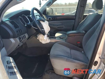 Zdjęcie 7 z 11 samochodu: 2007 TOYOTA TACOMA DOUBLE CAB PRERUNNER LONG BED VIN:3TMKU72N77M012037 - miniatura