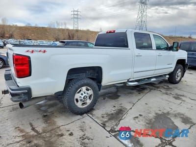 Trzecie zdjęcie samochodu z tyłu: 2015 CHEVROLET SILVERADO K2500 HEAVY DUTY LT VIN:1GC1KVE8XFF609922 - miniatura
