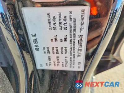 Zdjęcie 12 z 12 samochodu: 2019 TESLA MODEL 3 VIN:5YJ3E1EA8KF324436 - miniatura