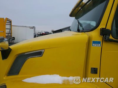 Zdjęcie 7 z 10 samochodu: 2018 VOLVO VN VNL VIN:4V4NC9EH1JN884989 - miniatura