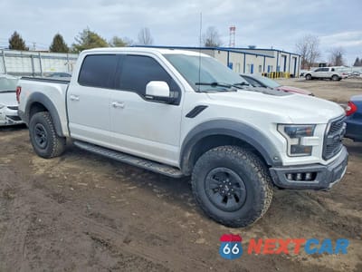 Czwarte zdjęcie samochodu z boku: 2018 FORD F150 RAPTOR VIN:1FTFW1RG9JFB23051 - miniatura