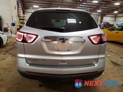 Zdjęcie 6 z 12 samochodu: 2017 CHEVROLET TRAVERSE LT VIN:1GNKVGKD8HJ301342 - miniatura