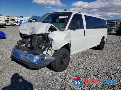 Drugie zdjęcie samochodu z przodu: 2019 CHEVROLET EXPRESS G3500 LT VIN:1GAZGPFG1K1206921 - miniatura