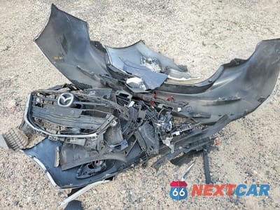 Zdjęcie 12 z 12 samochodu: 2015 MAZDA 3 GRAND TOURING VIN:3MZBM1W77FM130559 - miniatura