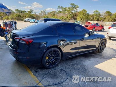 Trzecie zdjęcie samochodu z tyłu: 2022 MASERATI GHIBLI MODENA VIN:ZAM57YSM9NX398013 - miniatura