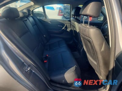 Zdjęcie 10 z 11 samochodu: 2011 BMW 328 XI SULEV VIN:WBAPK5G56BNN27440 - miniatura