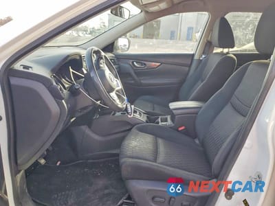Zdjęcie 7 z 14 samochodu: 2017 NISSAN ROGUE SV VIN:KNMAT2MV2HP569013 - miniatura