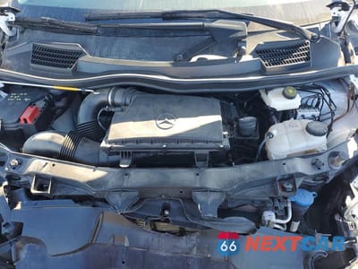 Zdjęcie 11 z 12 samochodu: 2023 MERCEDES-BENZ METRIS VIN:W1YV0CEY3P4363199 - miniatura