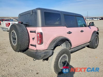 Trzecie zdjęcie samochodu z tyłu: 2023 FORD BRONCO BASE VIN:1FMEE5DP3PLA84959 - miniatura
