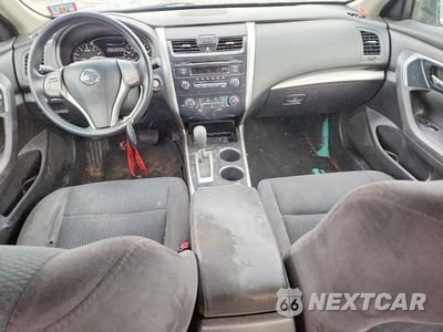 Zdjęcie 8 z 12 samochodu: 2014 NISSAN ALTIMA 2.5 VIN:1N4AL3AP8EC137658 - miniatura