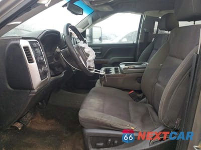 Zdjęcie 7 z 12 samochodu: 2017 GMC SIERRA K1500 SLE VIN:3GTU2MEC0HG234278 - miniatura