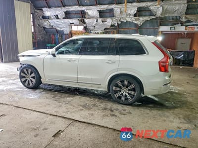 Drugie zdjęcie samochodu z przodu: 2023 VOLVO XC90 ULTIMATE VIN:YV4062PA7P1997461 - miniatura