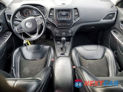Zdjęcie 8 z 12 samochodu: 2019 JEEP CHEROKEE LATITUDE PLUS VIN:1C4PJMLB8KD193932 - miniatura