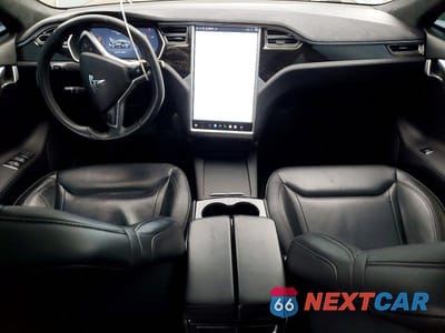 Zdjęcie 8 z 11 samochodu: 2016 TESLA MODEL S VIN:5YJSA1E24GF157256 - miniatura
