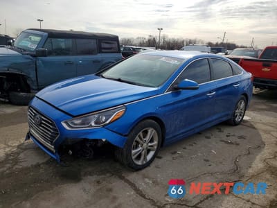2018 HYUNDAI SONATA SPORT 5NPE34AF2JH610705 - główne zdjęcie licytacji z USA - miniatura
