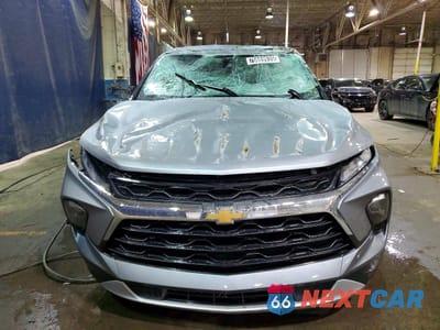 Piąte zdjęcie samochodu w środku: 2025 CHEVROLET BLAZER 2LT VIN:3GNKBHR43SS233784 - miniatura