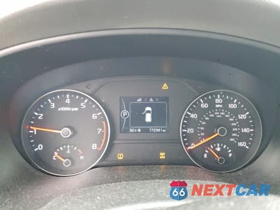 Zdjęcie 9 z 12 samochodu: 2018 KIA SPORTAGE LX VIN:KNDPMCAC8J7446919 - miniatura