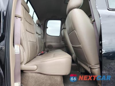 Zdjęcie 10 z 12 samochodu: 2002 TOYOTA TUNDRA LIMITED V8 VIN:5TBBT48182S262667 - miniatura