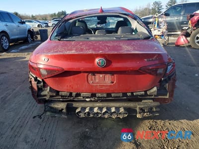 Zdjęcie 6 z 12 samochodu: 2018 ALFA ROMEO GIULIA TI Q4 VIN:ZARFAEEN1J7596999 - miniatura