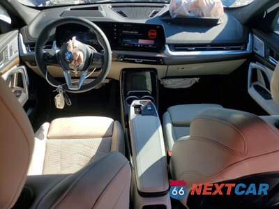 Zdjęcie 8 z 13 samochodu: 2025 BMW X1 XDRIVE28I VIN:WBX73EF02S5224535 - miniatura