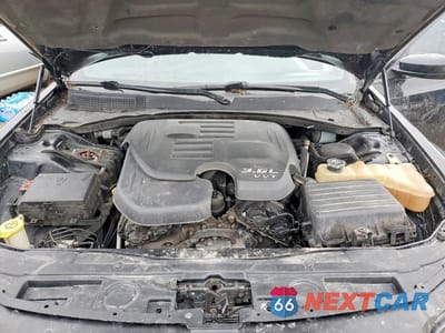 Zdjęcie 11 z 11 samochodu: 2016 CHRYSLER 300 S VIN:2C3CCAGG1GH253237 - miniatura