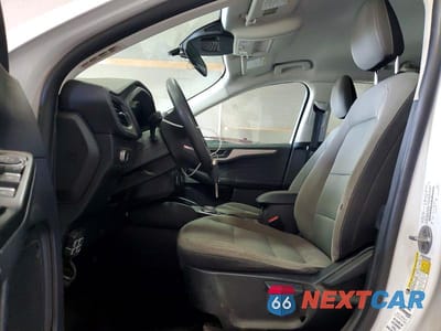 Zdjęcie 7 z 13 samochodu: 2022 FORD ESCAPE S VIN:1FMCU9F6XNUA84728 - miniatura