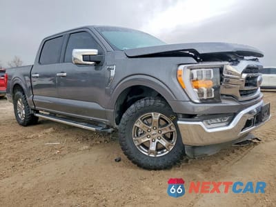 Czwarte zdjęcie samochodu z boku: 2022 FORD F150 SUPERCREW VIN:1FTEW1CP4NKD55798 - miniatura