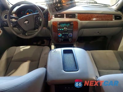 Zdjęcie 8 z 11 samochodu: 2007 CHEVROLET TAHOE C1500 VIN:1GNFC13057R267831 - miniatura