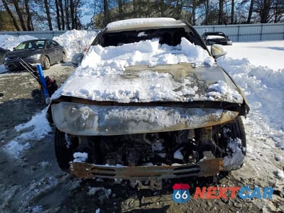 Piąte zdjęcie samochodu w środku: 2019 HYUNDAI SANTA FE SE 2.4L VIN:5NMS2CAD6KH060454 - miniatura