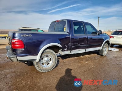 Trzecie zdjęcie samochodu z tyłu: 2001 FORD F150 SUPERCREW VIN:1FTRW08L81KD62331 - miniatura
