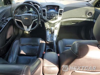 Zdjęcie 8 z 12 samochodu: 2014 CHEVROLET CRUZE VIN:1G1P75SZ4E7274411 - miniatura