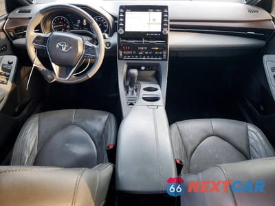 Zdjęcie 8 z 12 samochodu: 2019 TOYOTA AVALON LIMITED VIN:4T1BZ1FB3KU013233 - miniatura