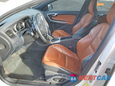 Zdjęcie 7 z 12 samochodu: 2015 VOLVO S60 PREMIER+ VIN:YV140MFC0F1317929 - miniatura