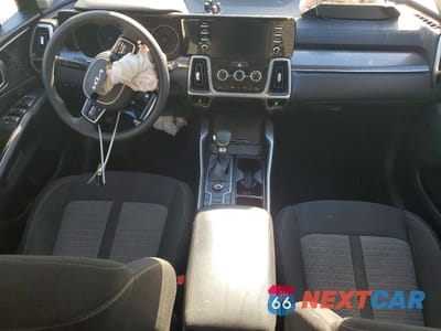 Zdjęcie 8 z 14 samochodu: 2022 KIA SORENTO LX VIN:5XYRG4LC1NG137837 - miniatura