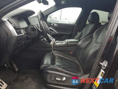 Zdjęcie 7 z 13 samochodu: 2023 BMW X6 XDRIVE40I VIN:5UXCY6C00P9N92430 - miniatura