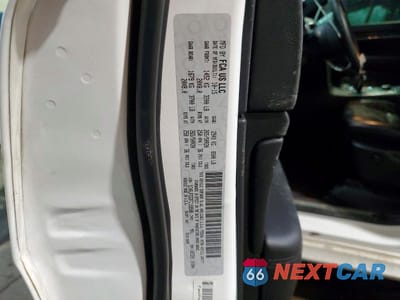 Zdjęcie 14 z 14 samochodu: 2015 JEEP GRAND CHEROKEE OVERLAND VIN:1C4RJFCG3FC159506 - miniatura