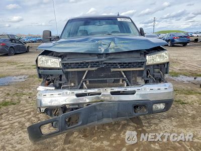 Piąte zdjęcie samochodu w środku: 2007 CHEVROLET SILVERADO K2500 HEAVY DUTY VIN:1GCHK23D47F137909 - miniatura