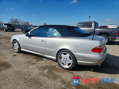 Drugie zdjęcie samochodu z przodu: 2002 MERCEDES-BENZ CLK 55 AMG VIN:WDBLK74G72T115976 - miniatura