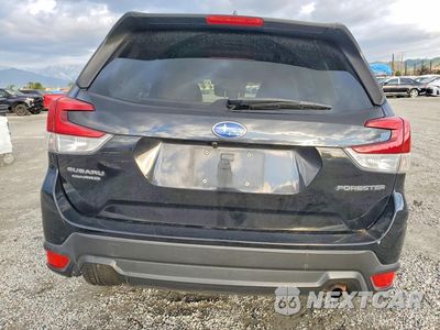 Zdjęcie 6 z 13 samochodu: 2019 SUBARU FORESTER PREMIUM VIN:JF2SKAGC5KH436440 - miniatura