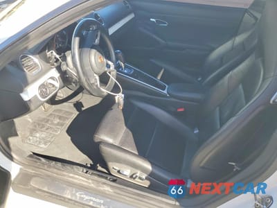 Zdjęcie 7 z 14 samochodu: 2019 PORSCHE CAYMAN BASE VIN:WP0AA2A80KS261315 - miniatura