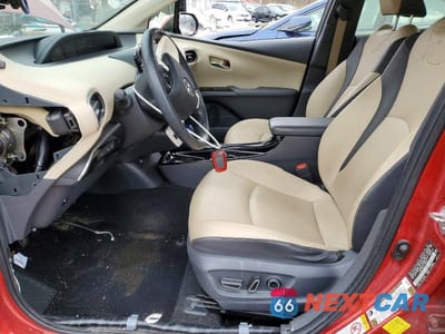 Zdjęcie 7 z 11 samochodu: 2018 TOYOTA PRIUS VIN:JTDKARFUXJ3548317 - miniatura