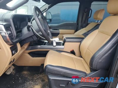 Zdjęcie 7 z 13 samochodu: 2025 FORD F350 SUPER DUTY VIN:1FT8W3BM0SED62337 - miniatura