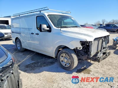 Czwarte zdjęcie samochodu z boku: 2012 NISSAN NV 2500 UTILITY / SERVICE VAN VIN:1N6AF0KY3CN111975 - miniatura