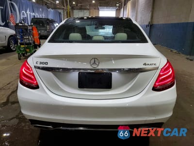 Zdjęcie 6 z 11 samochodu: 2018 MERCEDES-BENZ C 300 4MATIC VIN:55SWF4KB0JU242058 - miniatura