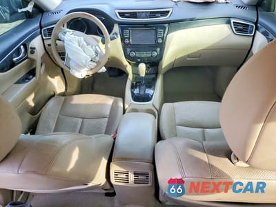 Zdjęcie 8 z 12 samochodu: 2015 NISSAN ROGUE SL VIN:5N1AT2MV9FC845588 - miniatura