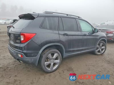 Trzecie zdjęcie samochodu z tyłu: 2019 HONDA PASSPORT TOURING VIN:5FNYF8H93KB004292 - miniatura
