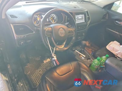 Zdjęcie 8 z 13 samochodu: 2020 JEEP CHEROKEE LATITUDE PLUS VIN:1C4PJMLB5LD569360 - miniatura