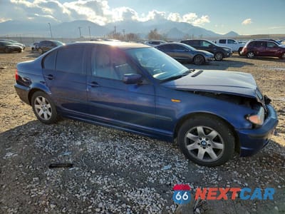 Czwarte zdjęcie samochodu z boku: 2005 BMW 325 XI VIN:WBAEU33435PR19870 - miniatura