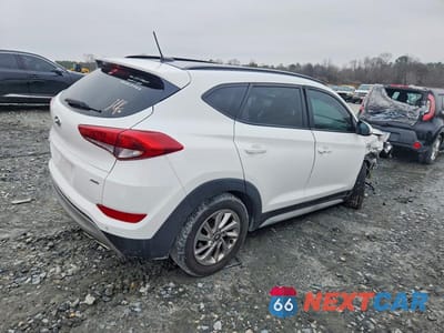 Trzecie zdjęcie samochodu z tyłu: 2017 HYUNDAI TUCSON LIMITED VIN:KM8J3CA24HU567602 - miniatura